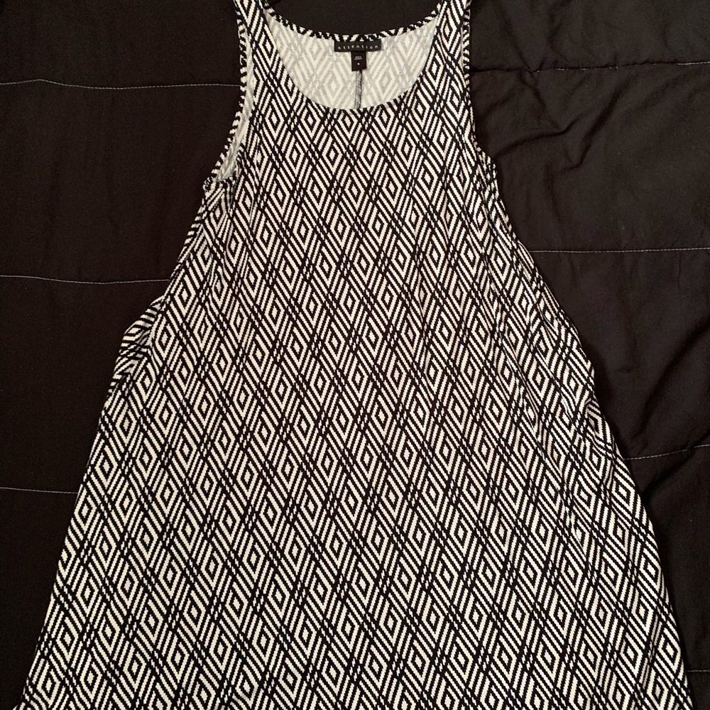 Attention Black and White Pattern Dress - Picture 3 of 4